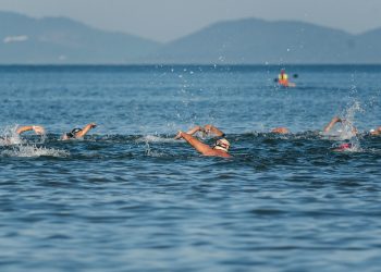 Circuito Paulista de Travessias Aquáticas acontece neste domingo (6) em Bertioga