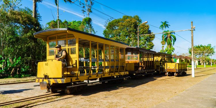 Vila de Itatinga completa 114 anos e recebe visita técnica para aperfeiçoar turismo local