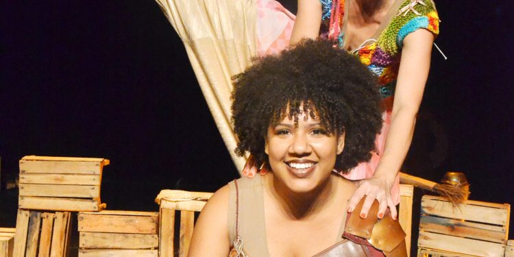 Fundacc apresenta espetáculo infantil ‘A Fabulosa Estripulia – do Sertão à Fantasia’