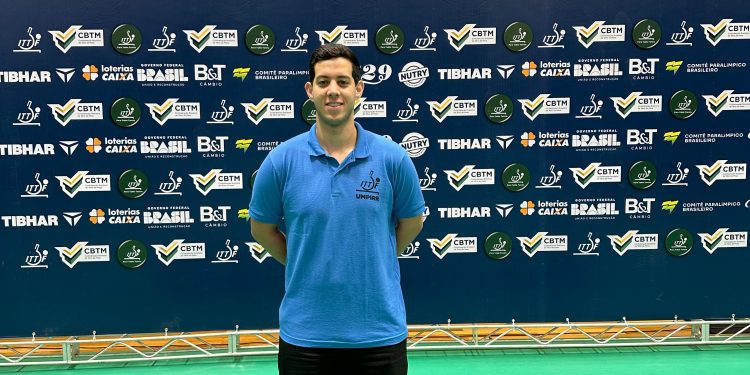 Árbitro de Bertioga participa de torneio internacional