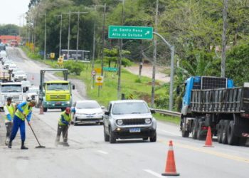 DER continua com serviços de manutenção e recapeamento na altura da Serra do Jetuba