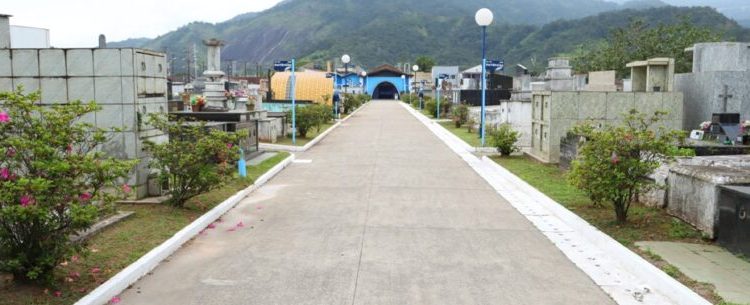 Cemitério Municipal de Caraguatatuba se prepara para receber cinco mil visitantes no Dia de Finados