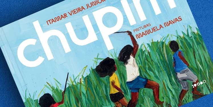 Artista visual de Caraguatatuba, Manuela Navas fala sobre Chupim, seu livro com Itamar Vieira Junior, na Festa Literária Internacional de Paraty   