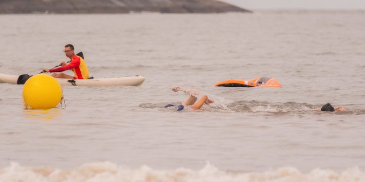 Bertioga recebe prova de travessia aquática neste domingo (13)