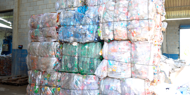 Em breve, Bertioga lançará projeto de troca de recicláveis por prêmios e serviços