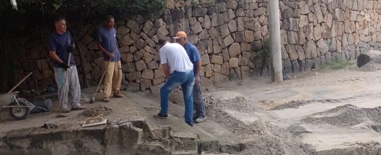 Prefeitura corrige erosão provocada pelas chuvas na faixa de areia da Prainha