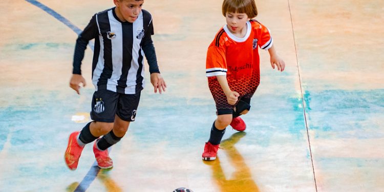 Copa Bertioga estreia com rodada cheia nesta sexta-feira (11)