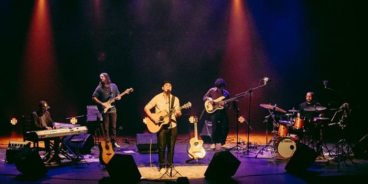 Jamil Pereira lança show “Nevoeiro” no YouTube e celebra o sucesso de seu álbum de estreia