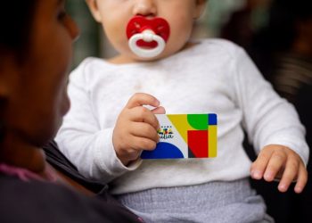 Bolsa Família chega a 20,7 milhões de famílias em outubro e a 400 mil novos domicílios