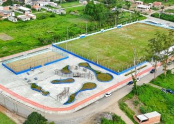 Prefeitura de Caraguatatuba inaugura Praça Esportiva e de Lazer no Perequê-Mirim