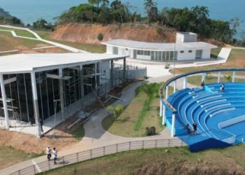 Prefeitura continua com obras da 2ª Fase do Complexo Turístico do Camaroeiro