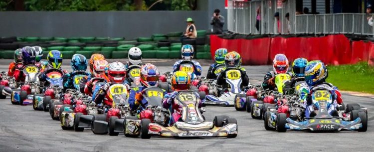 Em corridas muito competitivas Anna Luiza Pimpão alcança pódio na Copa V11 em Barueri