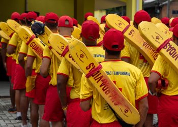 Bertioga forma 1ª turma de Guardas Vidas Temporários para o verão