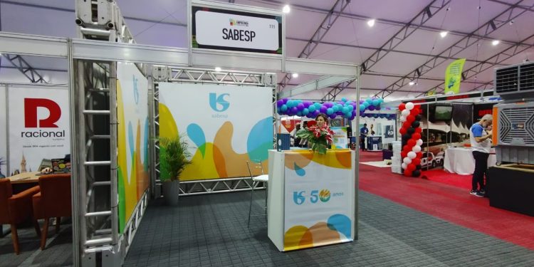Sabesp participa do 6º Empreenda Caraguatatuba: maior feira de negócios do Litoral Norte