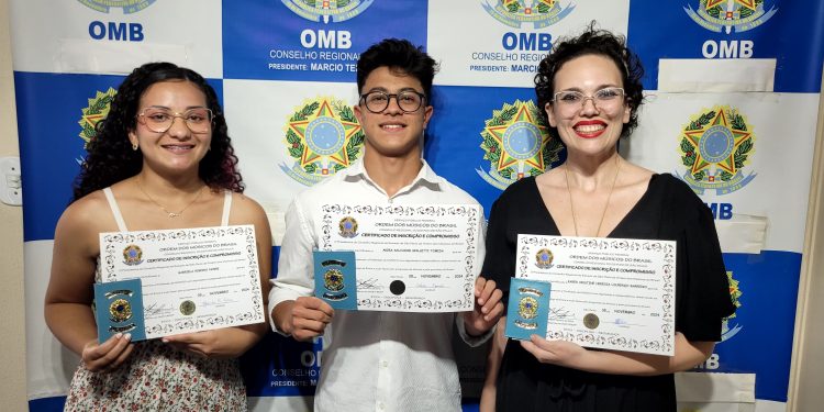 Cerimonia especial celebra formatura de alunos de música da prefeitura de Bertioga