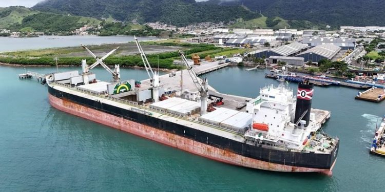  Porto de São Sebastião abre licitação para dragagem do berço de atracação