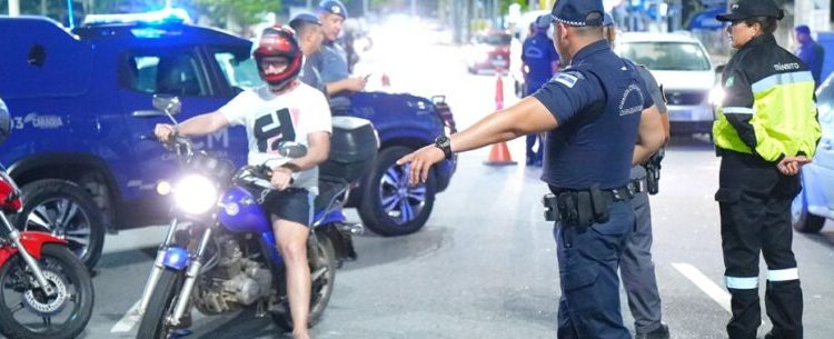 Prefeitura de Caraguatatuba terá serviços de plantão nas festividades de final de ano