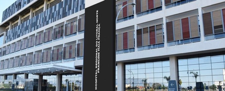 Hospital Regional do Litoral Norte realiza primeira cirurgia de prótese total de quadril minimamente invasiva da região