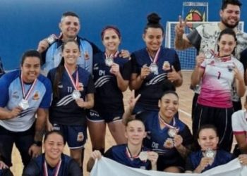 Time de futsal feminino de Caraguatatuba disputa 86º Jogos Abertos do Interior