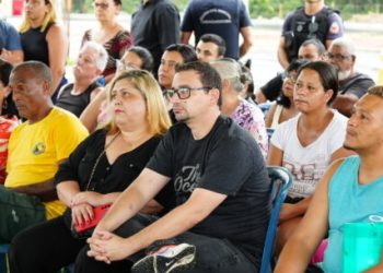 Prefeitura entrega 150 títulos de regularização fundiária no Núcleo Vector e soma mais de 3 mil desde 2017