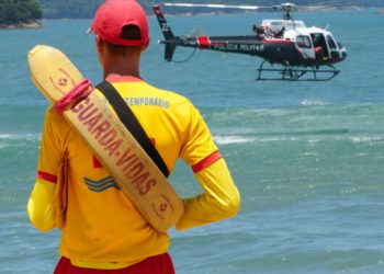 Com reforço de Guarda-Vidas, Caraguatatuba tem índice zero de afogamento