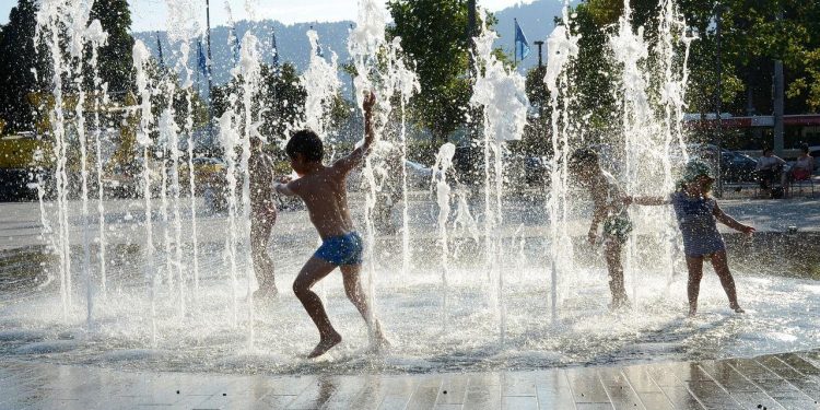 Férias escolares: saiba como ajustar a rotina das crianças neste período de descanso e festas