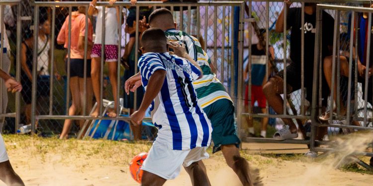 Torneio de Beach Soccer em Bertioga terá final neste sábado (1)