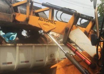 Prefeitura de Caraguatatuba promove mutirão de limpeza “Bota Fora” nos bairros Olaria e Casa Branca