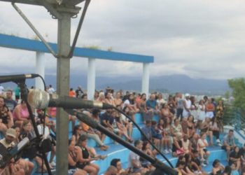 Primeiro fim de semana do “Canto Caiçara” abre vitrine para artistas locais e atrai visitantes