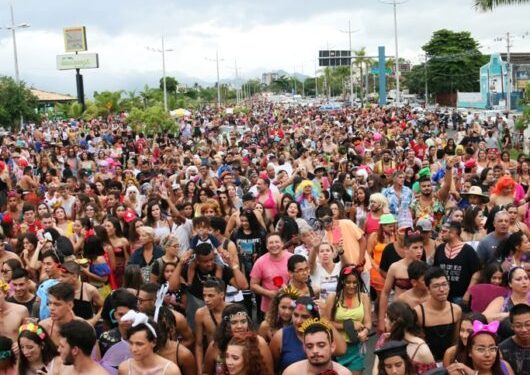 Inscrições para blocos do Carnaval 2025 em Caraguatatuba terminam em 31 de janeiro
