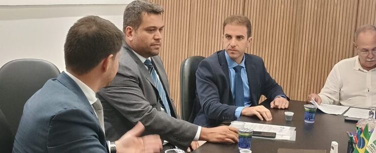 Caraguatatuba garante representação na diretoria da Abramt