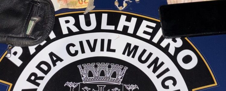 Guarda Civil Municipal de Caraguatatuba detém três indivíduos por tráfico de drogas próximo à rodoviária