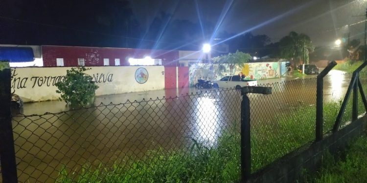 Chuva em Ubatuba: cidade registra ocorrências na noite de quarta-feira, 8