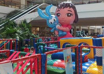 Serramar Shopping recebe circuito da Turma da Mônica com brinquedos infláveis