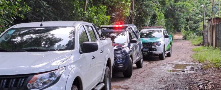 Governo Municipal de Caraguatatuba fiscaliza intervenções irregulares na Mococa