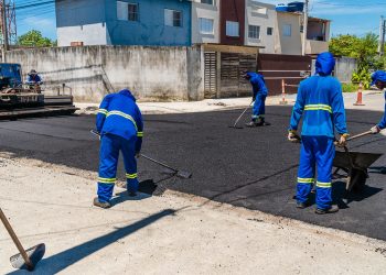 Bertioga avança com obras de pavimentação e drenagem no Jardim das Canções