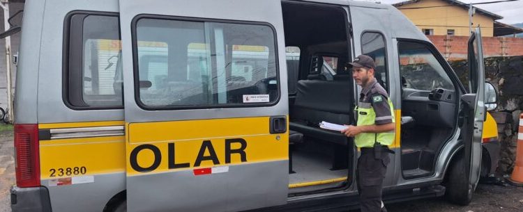 Secretaria de Mobilidade Urbana alerta para contratação de transporte escolar regularizado