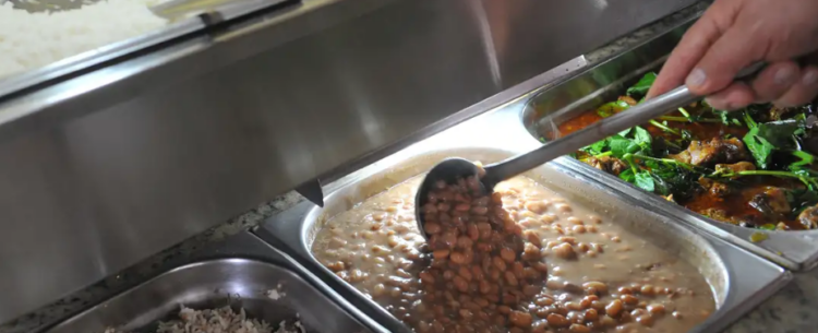 Servidores municipais de Caraguatatuba elegem empresa de fornecimento do vale-refeição na próxima semana