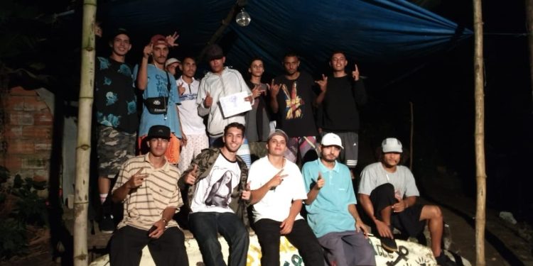 Batalha de rima, grafite e dança são atrações do Intervenção La Favela neste sábado