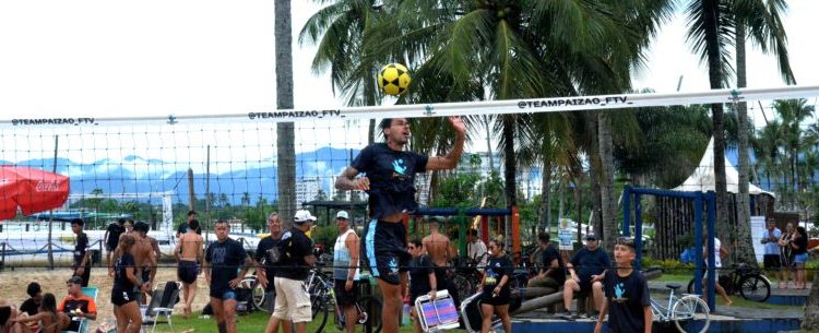 Torneio de Futevôlei reúne 77 duplas na Praia do Camaroeiro em Caraguatatuba