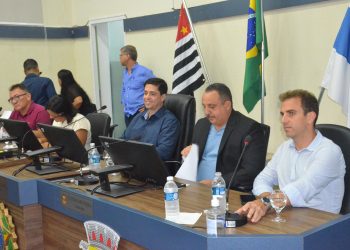 Câmara define comissões permanentes na primeira sessão do ano