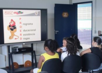 Programa de combate às drogas tem início em Escola Municipal do Travessão