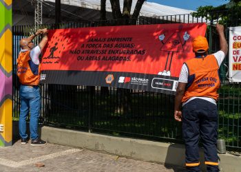 Defesa Civil de Bertioga reforça medidas de segurança na praia