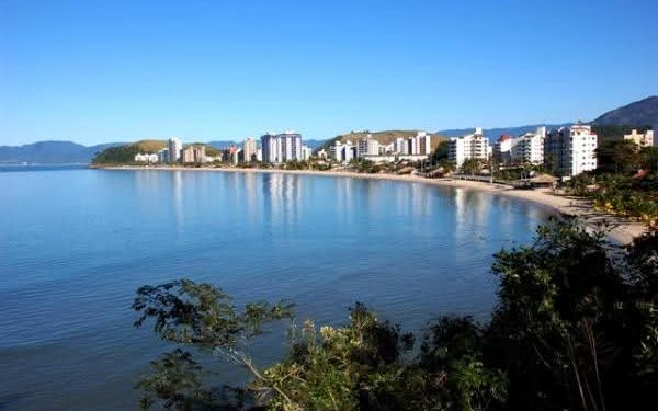 Martim de Sá é destaque nacional como segunda praia mais avaliada do Brasil por usuários do Google Maps