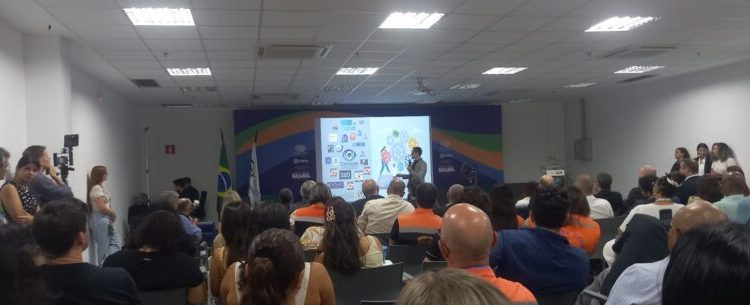 Equipe da Defesa Civil de Caraguatatuba participa do lançamento do Sistema GeoRisk em São José dos Campos
