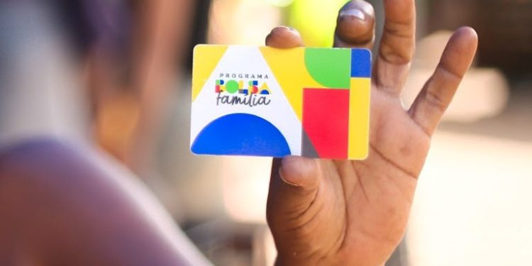 Bolsa Família reduz mortalidade de beneficiários com transtornos mentais