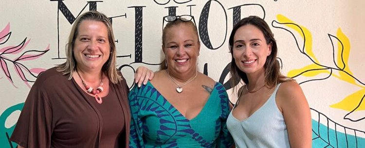 Presidente do Fundo Social de Caraguatatuba visita Casa Beija-Flor no Jardim Gaivotas e Barranco Alto