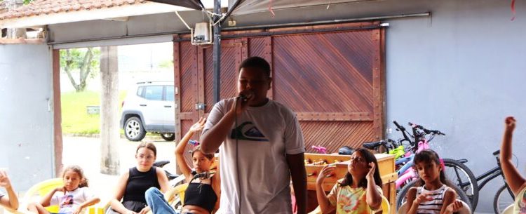 Primeira-dama de Caraguatatuba visita Casa Beija-Flor e Comunidade Terapêutica Restitui