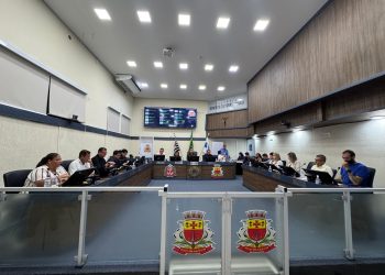 Câmara Municipal discute criação de CAR do transporte público, veto e outros projetos