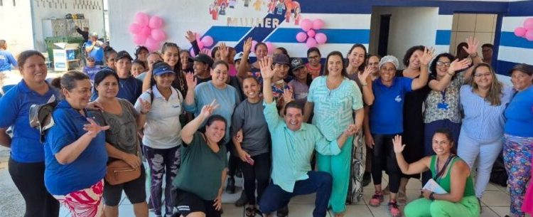 Funcionárias da Secretaria de Serviços Públicos de Caraguatatuba celebram Dia Internacional da Mulher com café da manhã